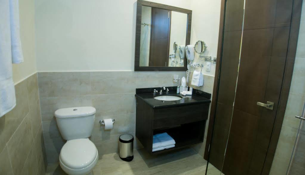Hotel Hr Amada Кукута Екстер'єр фото